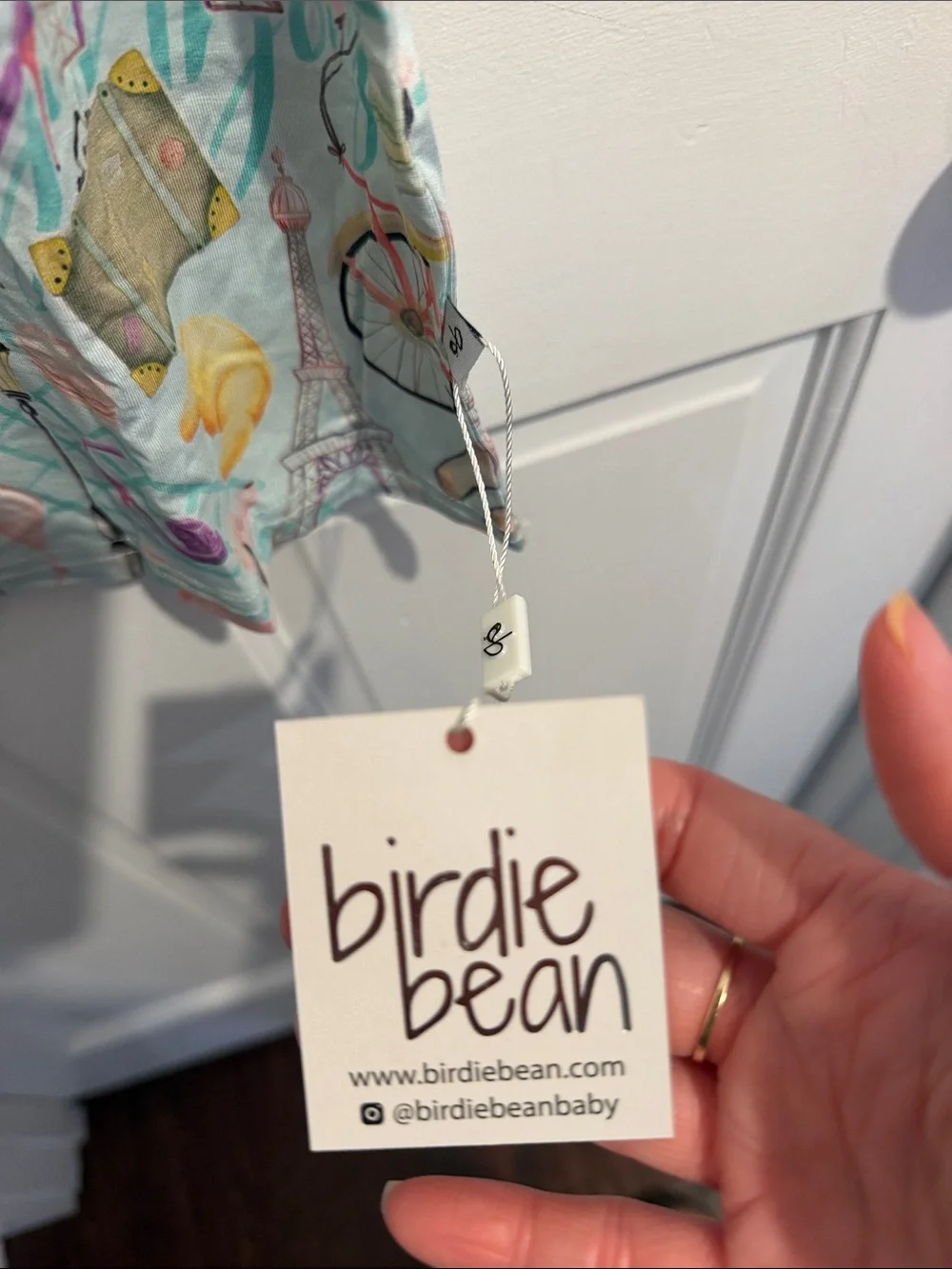 Birdie Bean Bamboo Emilie Paris Women’s Lounge Top Size Small NWT